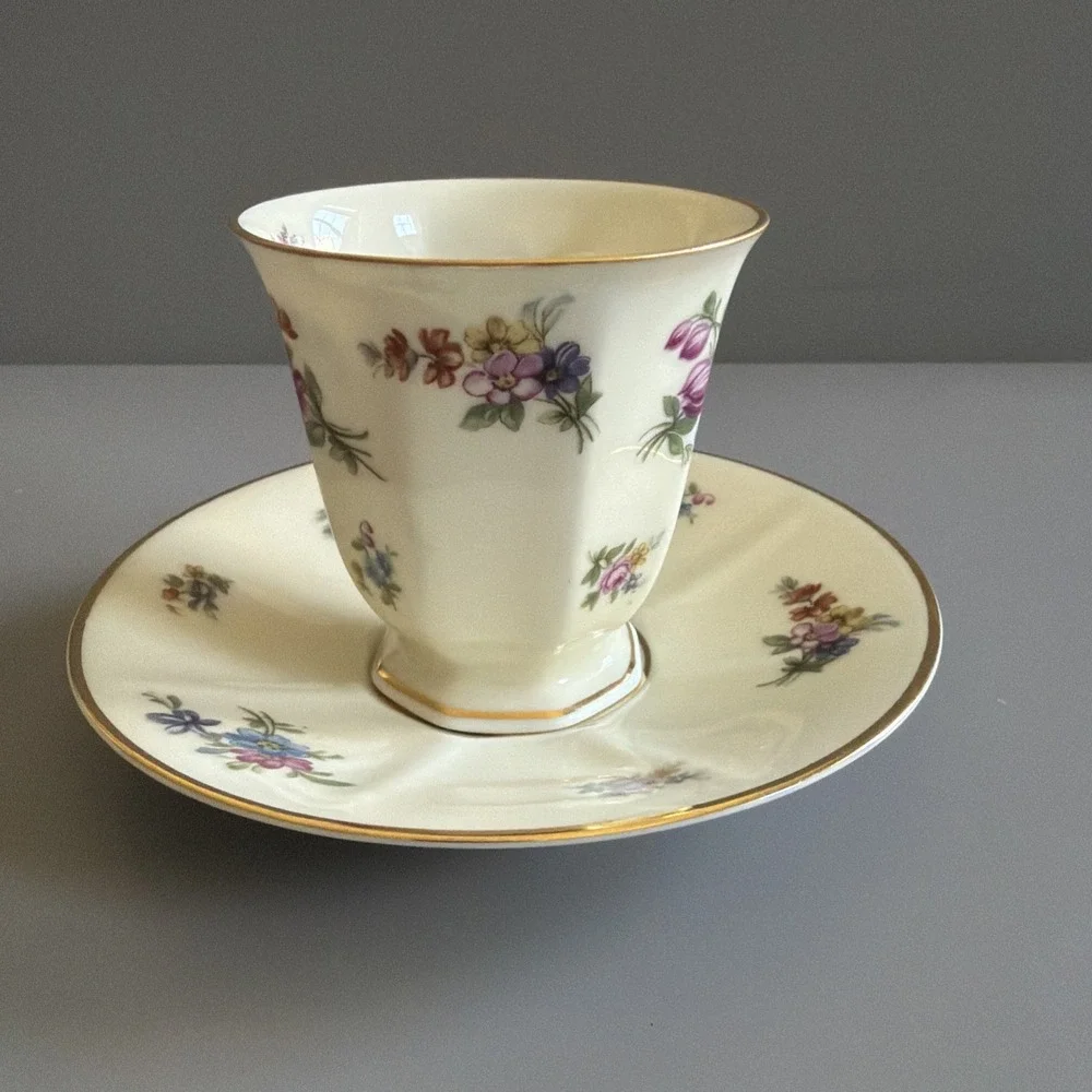 Vintage P.T. Bavaria Tirschenreuth Demitasse Cup & Saucer 